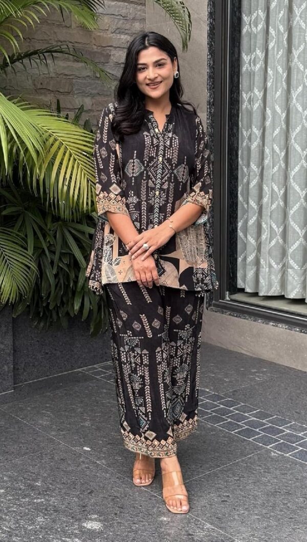 Asmeriyo Women Co-Ord Set || Women 2 Pic Stylish Kurta Set (104-A-B)