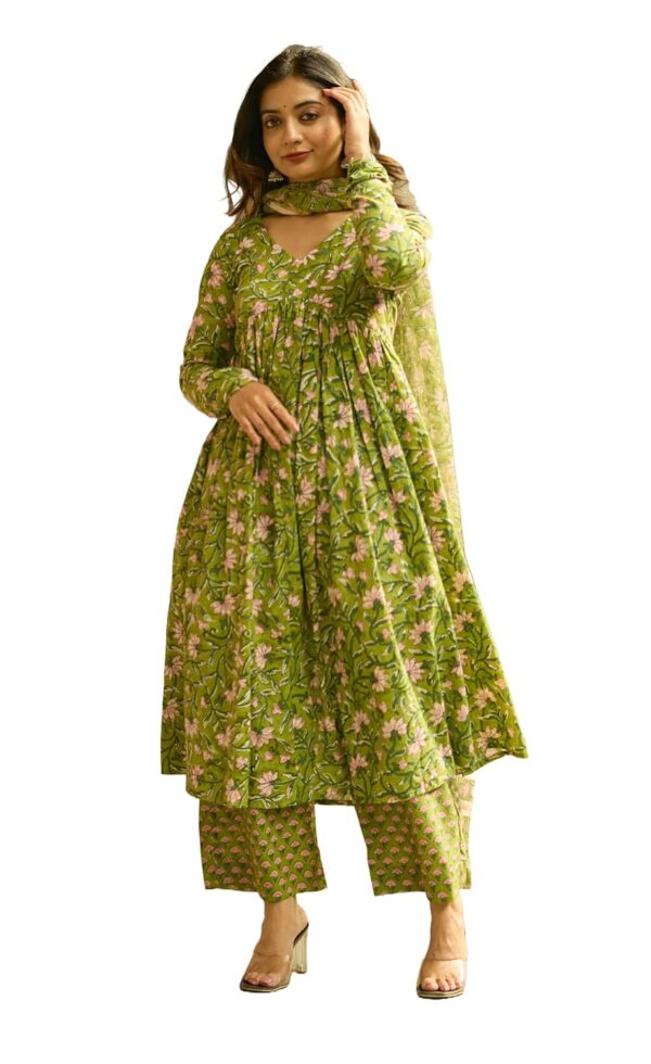 Nermosa Women Printed Anarkali Kurta and Pant Set with Dupatta