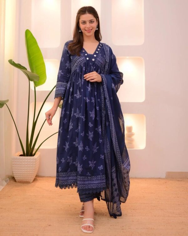 Nermosa Women Printed Anarkali Kurta and Pant Set with Dupatta