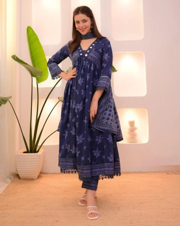 Nermosa Women Printed Anarkali Kurta and Pant Set with Dupatta