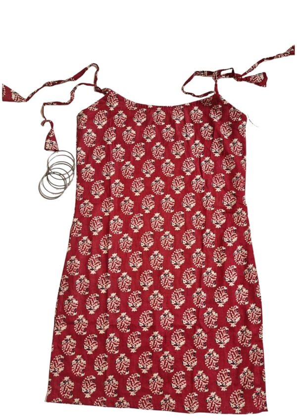SHIRSHA TEXTILE Women's Sleeveless Ajrak Print Kurti, Pure Cotton Straight Fit Straight Cambric Jaipuri Printed Kurti