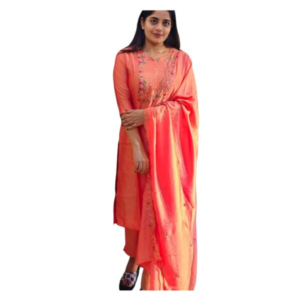 WEALTHY WOMEN Ethnic Embroidery Print V-Neck Kurti with Dupatta for Women – Elegant Vichitra & Crepe Set for Office, Festive